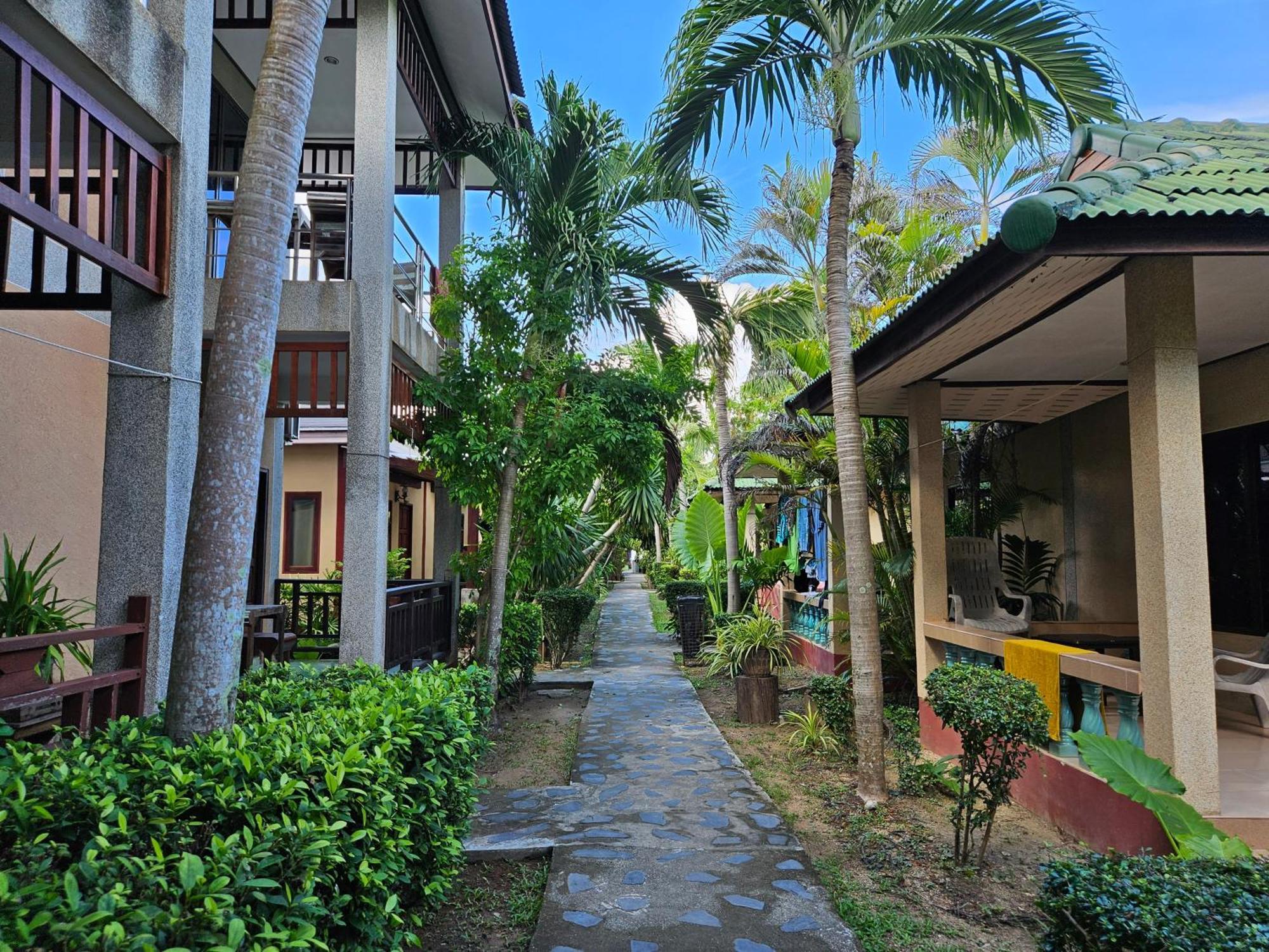 Lanta Riviera Beach Resort Koh Lanta Exterior photo